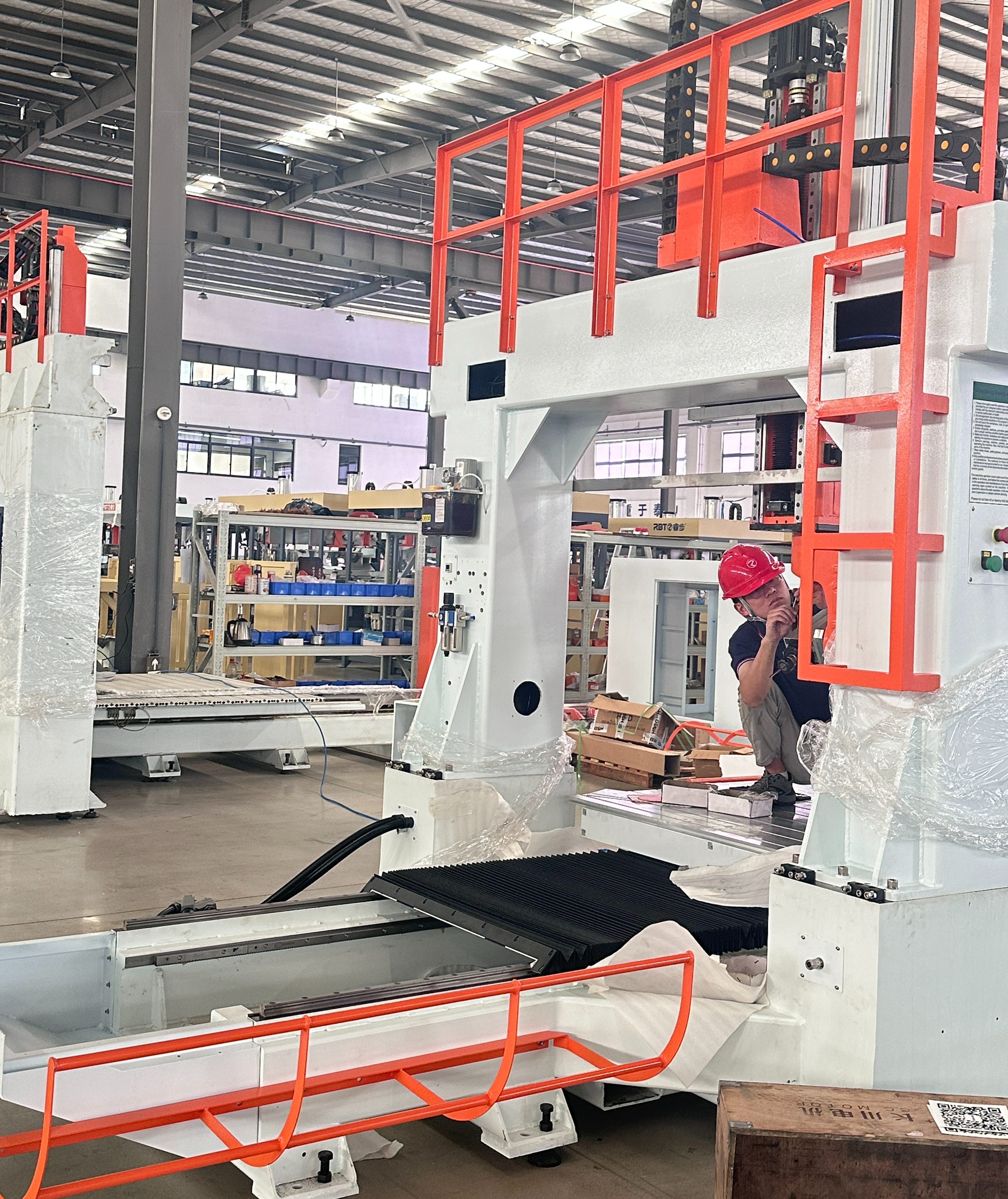 RBT Factory Machine 5 축 CNC 절단 라우터 복합재 재료 부품