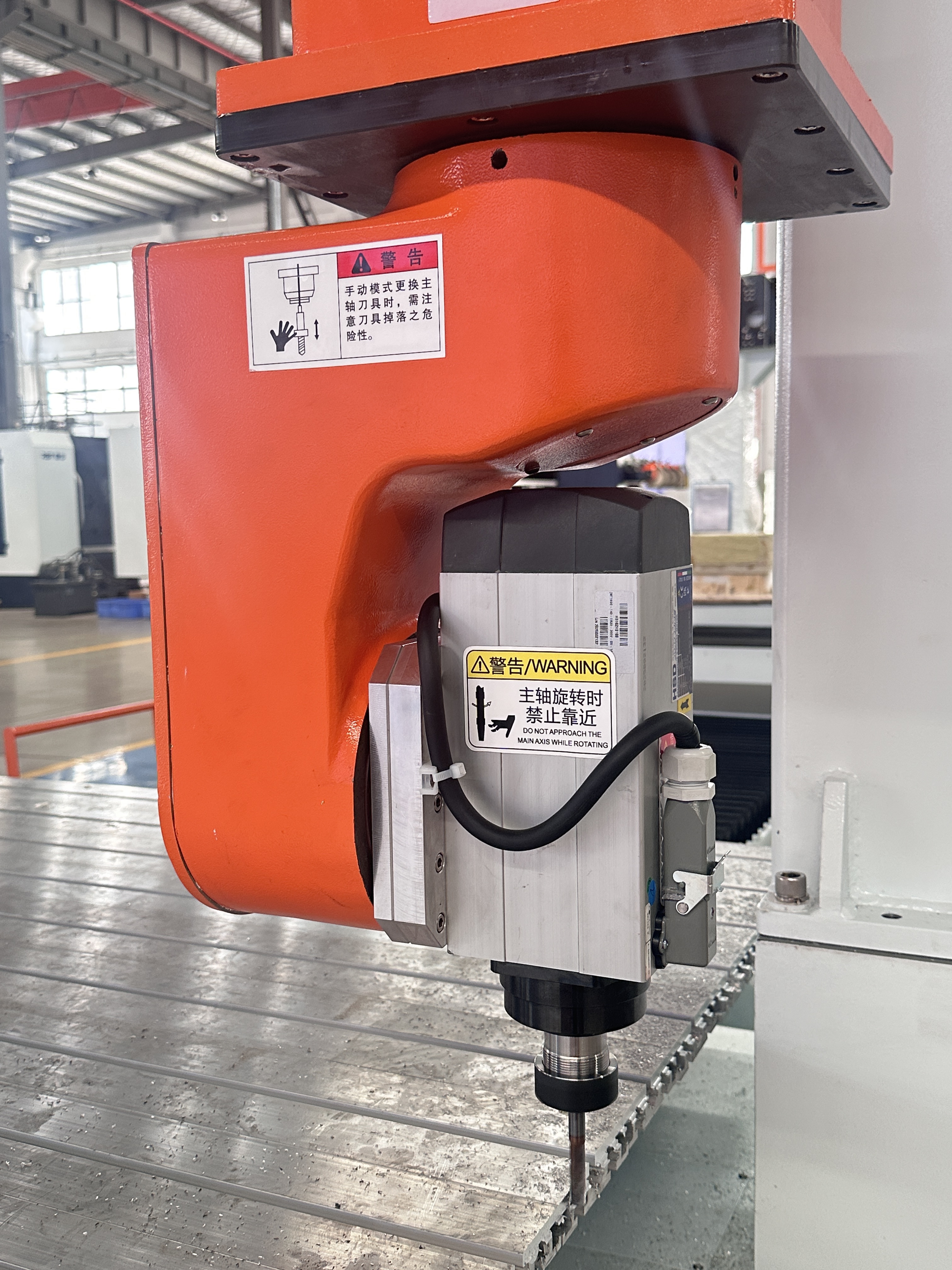RBT Factory Machine 5 축 CNC 절단 라우터 복합재 재료 부품