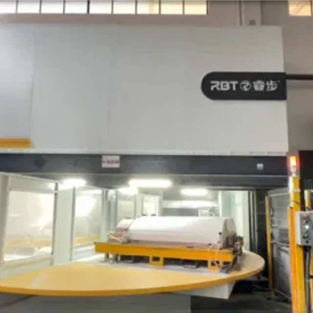  RBT 5 축 회전 트윈 테이블 CNC 자동차 및 항공 우주 산업을위한 기계
