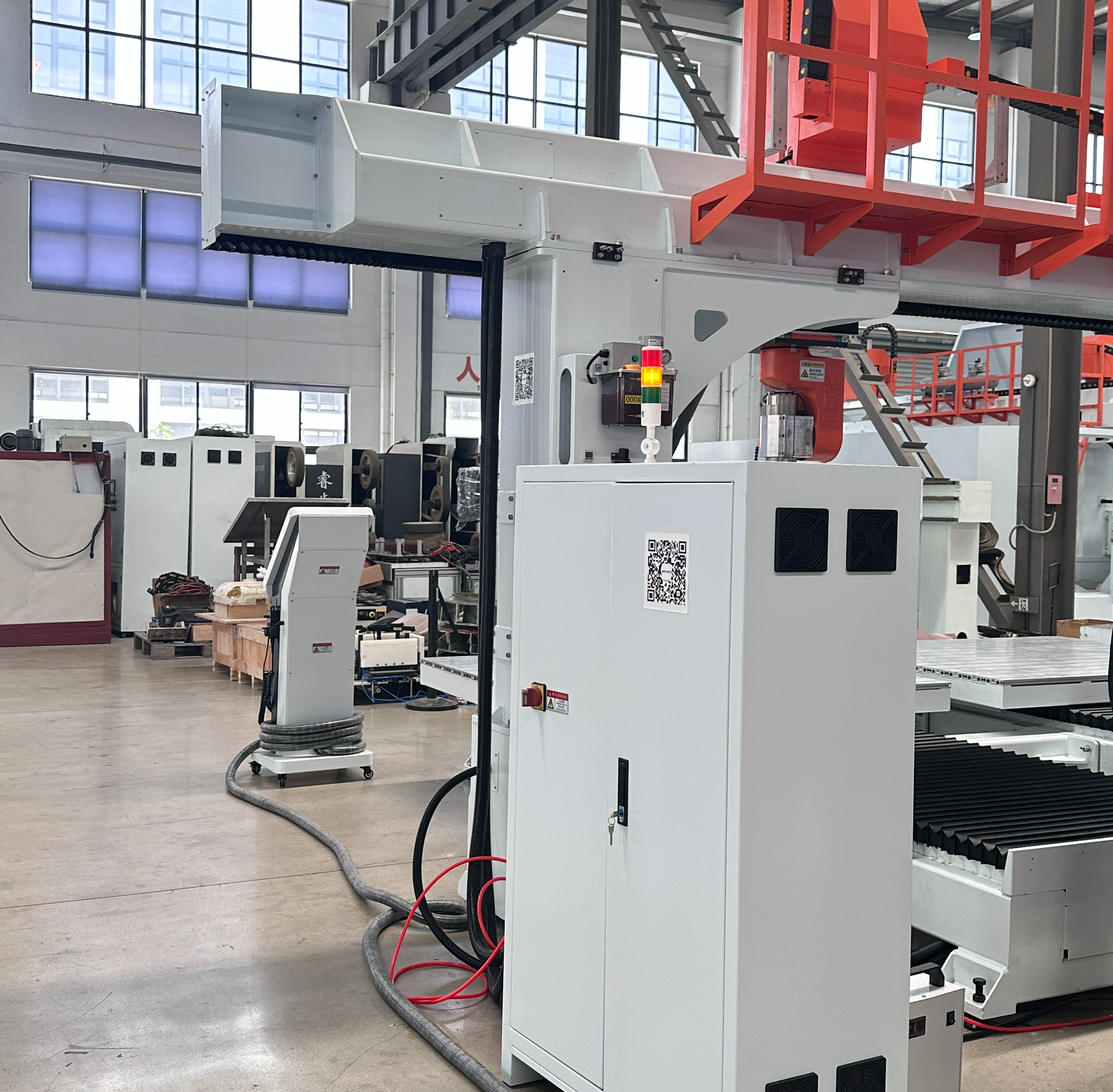 RBT Factory Machine 5 축 CNC 절단 라우터 복합재 재료 부품